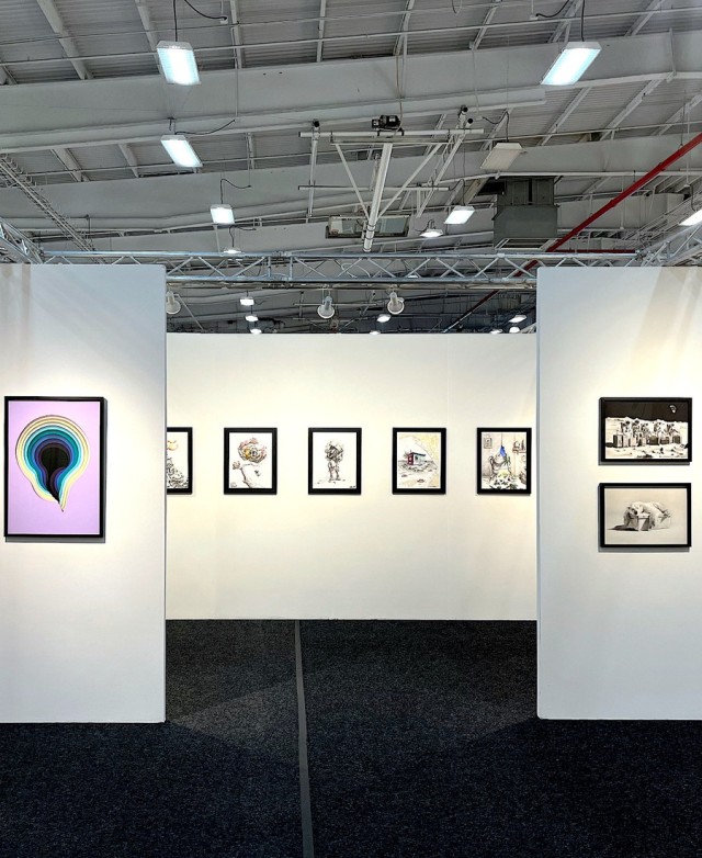 Artglass Lifetime Acrylic was chosen for its ability to: